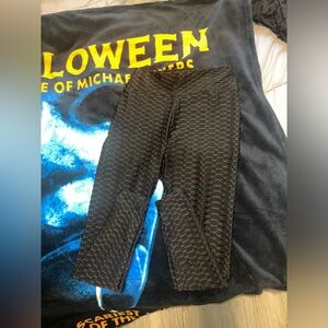 Black workout pants